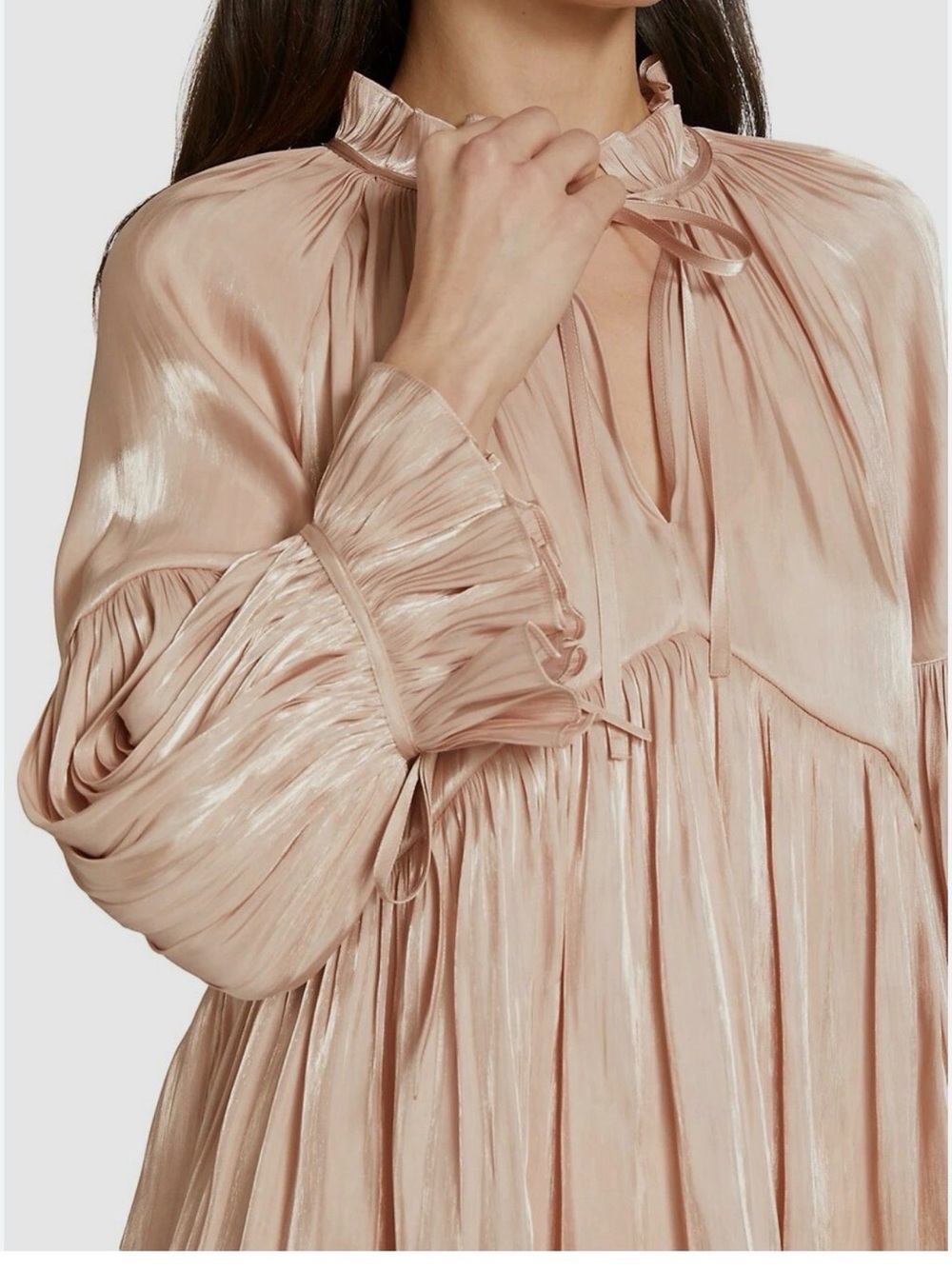 cinq à sept Shimmer Pleated Top in Light Blush